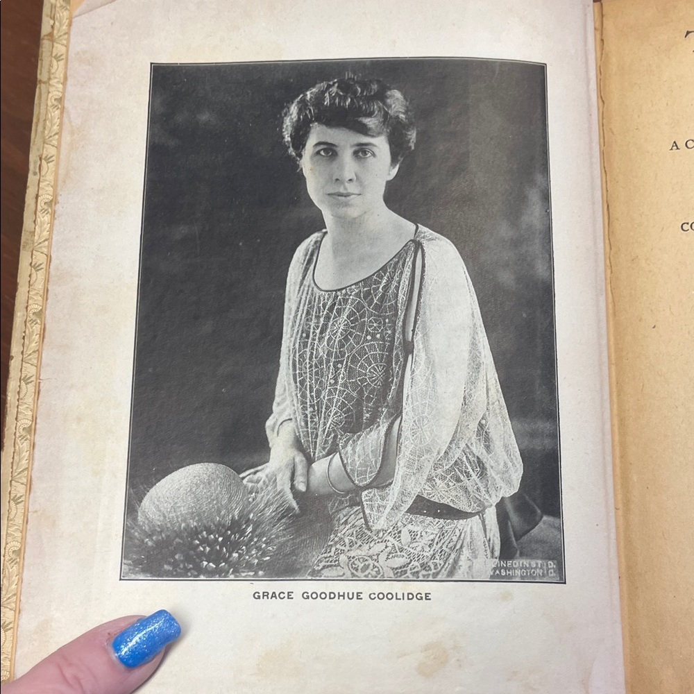 1926 White House Cook Book - Vintage Edition - Picture 3 of 10